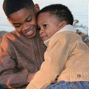 Meet your Posher, Sterling